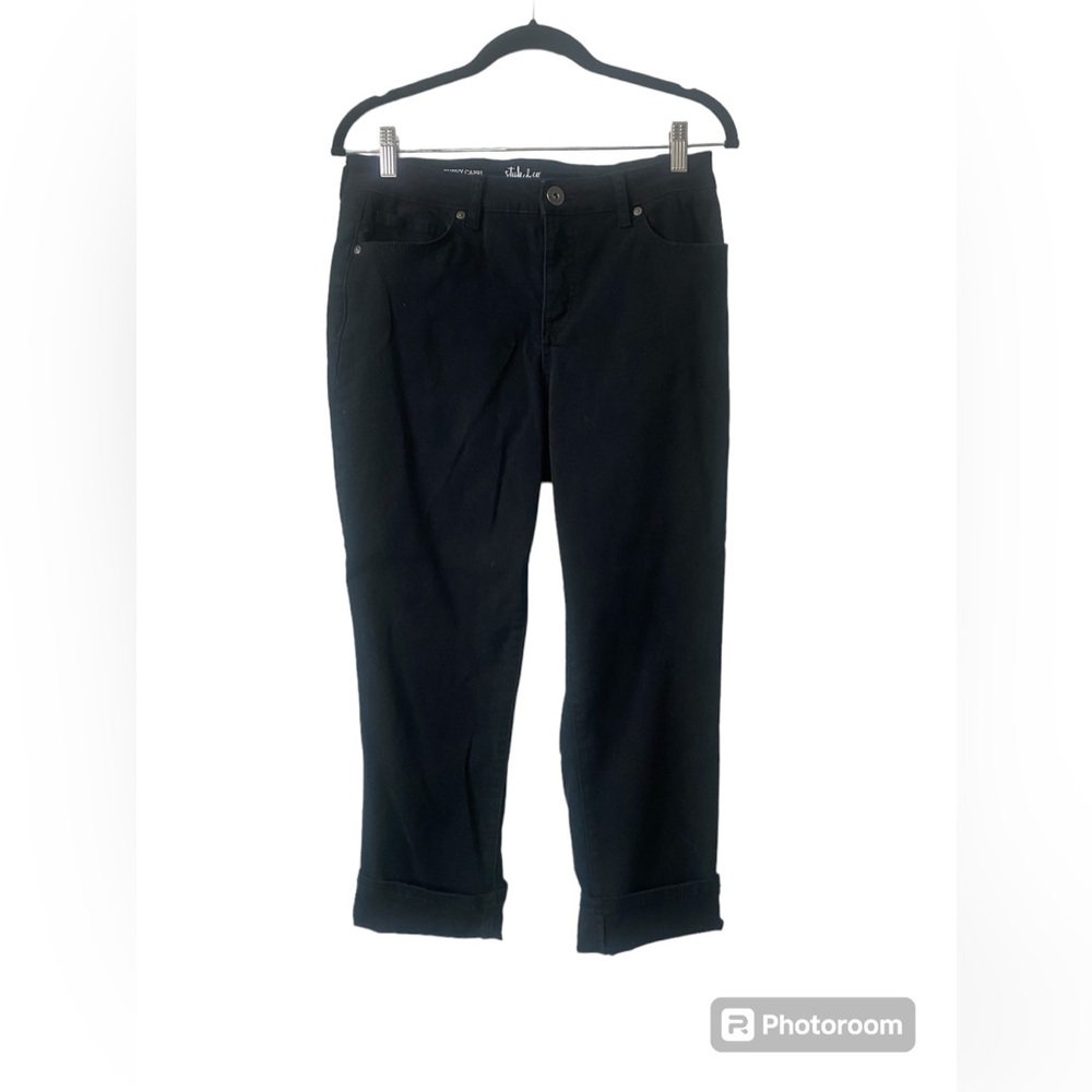 Style and Company Curvy Fit stretch capris!